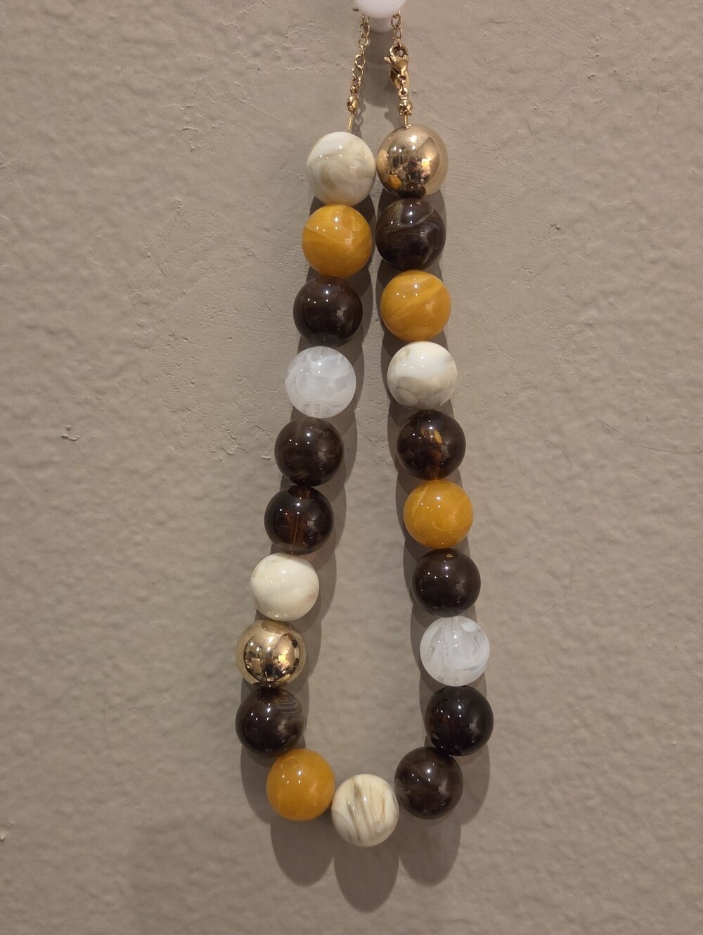 Chunky Beaded Statement Necklace in Yellow, Brown & White NEW